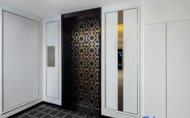 Xana Deluxe Yinchuan Jinfeng  Hotel