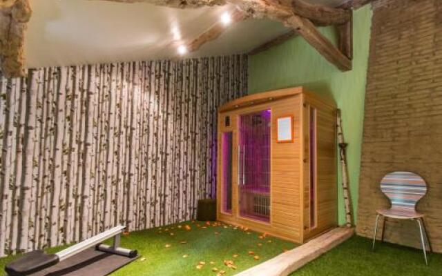 Au Mas Des Calmettes