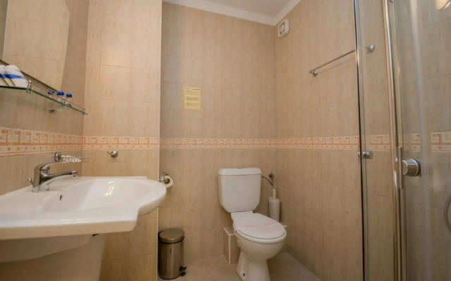 Hotel Briz