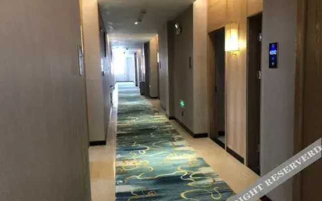 YiJu   Light Luxury  Hotel