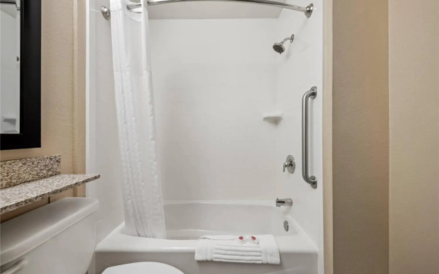 Comfort Inn & Suites Salinas City Center Area