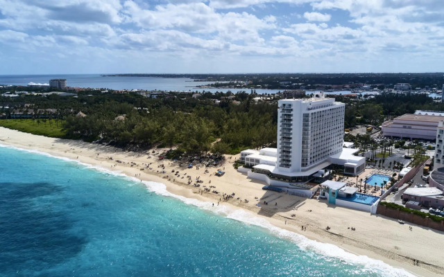 Hotel Riu Palace Paradise Island - Adults Only - All Inclusive