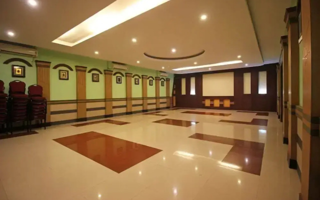 Hotel Vishal Plaza