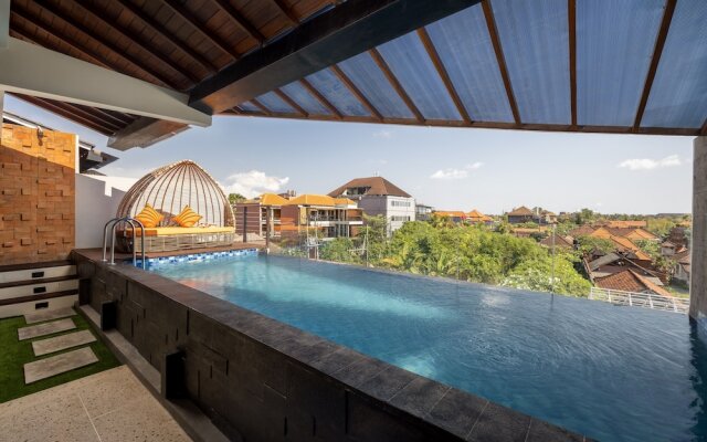 Mokko Suites Batubelig