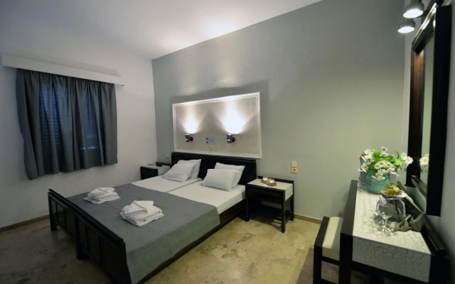 Hotel Anna Apartments