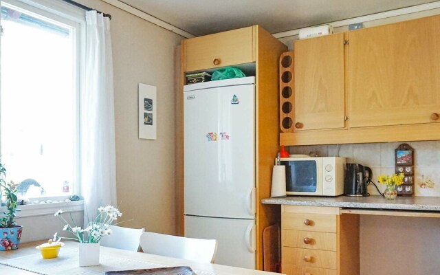 7 Person Holiday Home in Tanumshede