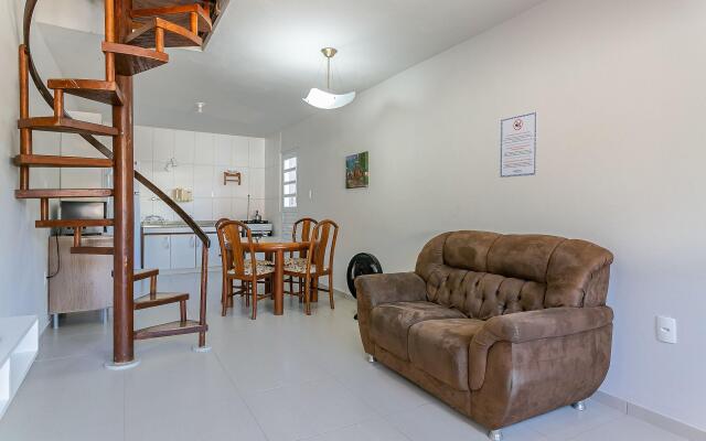 Casa tranquila c/ jacuzzi e churrasqueira SJP168