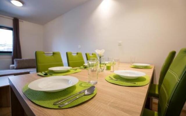 Podkoren Apartments