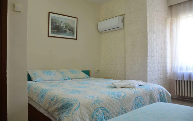 Elit Hotel Saray