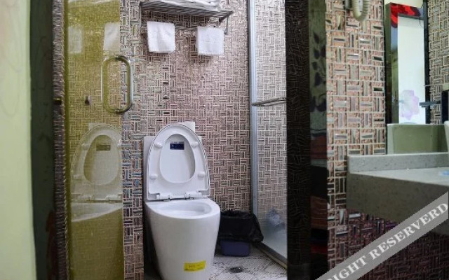 Yuejing Hotel (Yuqiao Subway Station Branch Shanghai)