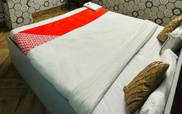 OYO HOME 80822K Cozy Stay