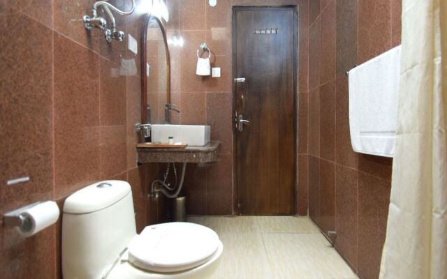 OYO 1430 Hotel Whispering Inn