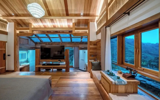 Zhangjiajie Home