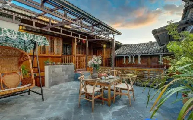 Qimengwu Yuanwei Hostel