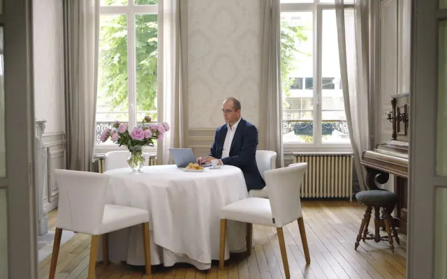 La Demeure des Sacres