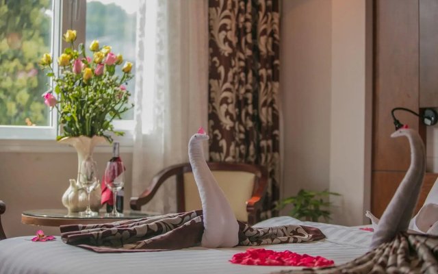 Bonne Nuit Hotel
