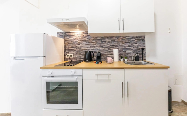 Premium City Apartment/Grand Opening Offers!