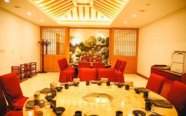 Zhangjiakou Wanlong Ski Resort International Apartment