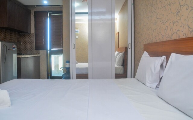 Comfort Studio Room At Kebagusan City Apartment