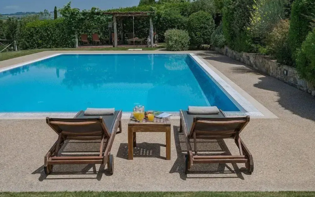 Villa Santella an Amazing Retreat Between Florence and Siena