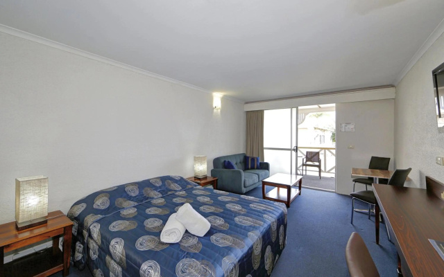 Alexandra Park Motor Inn – Guest Rooms – Bundaberg