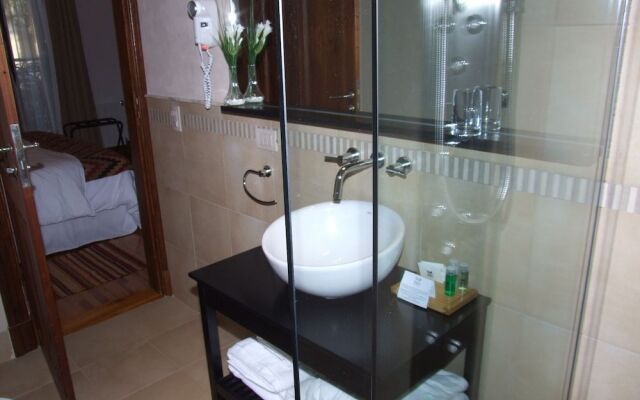 Hotel Boutique Roble Blanco