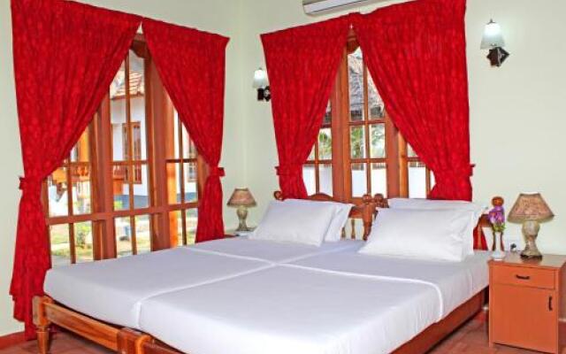 Breeze Backwater Homes - Homestay & Resort