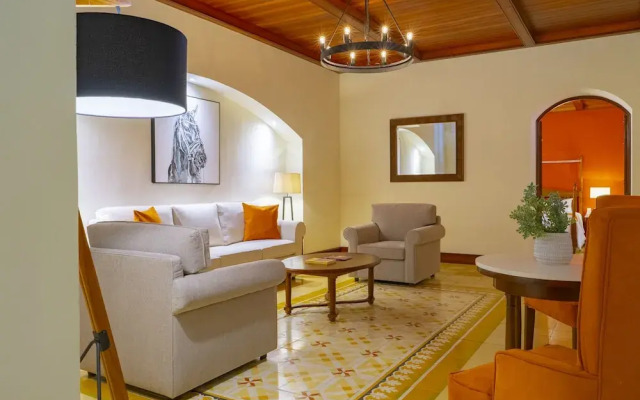 Nukari Quinta Boutique