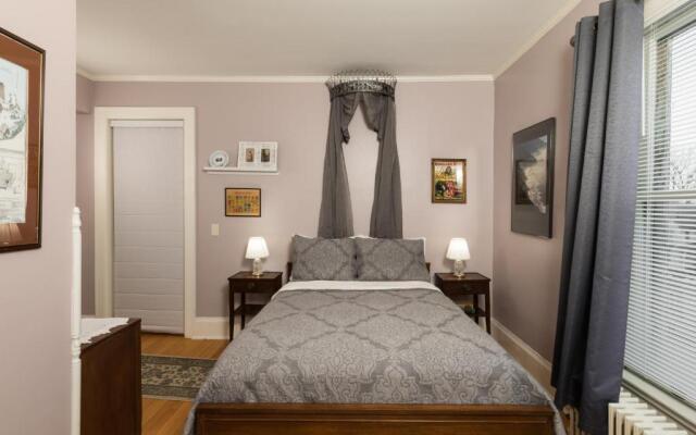 Ringling House Bed & Breakfast