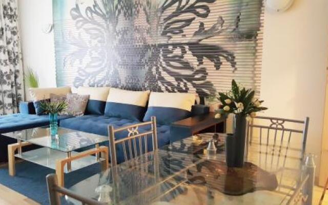 Marrinella Apartments