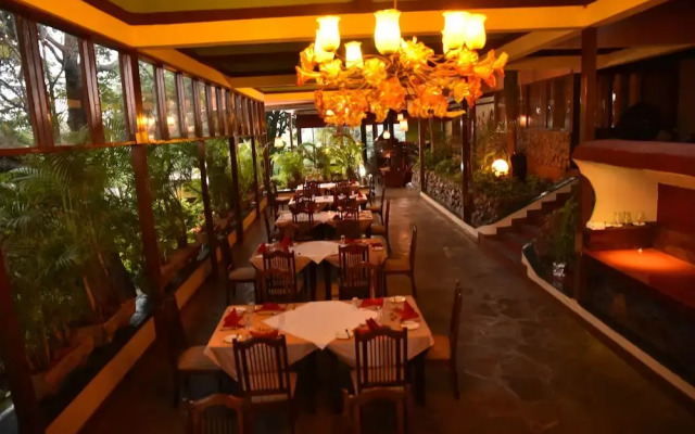 Maasai Lodge