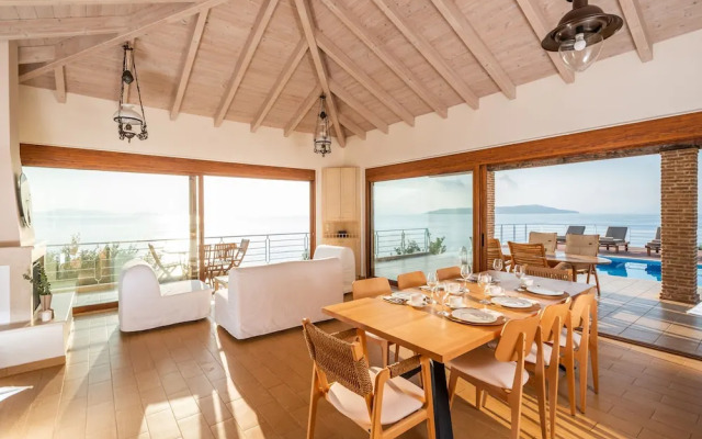 Iris Villas Lefkada - Karavi Villa