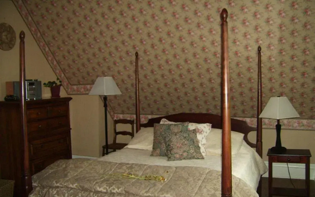 Ascendence Halifax Bed & Breakfast