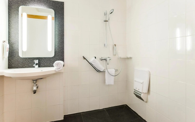 Ibis Paris Issy-Les-Moulineaux Val De Seine