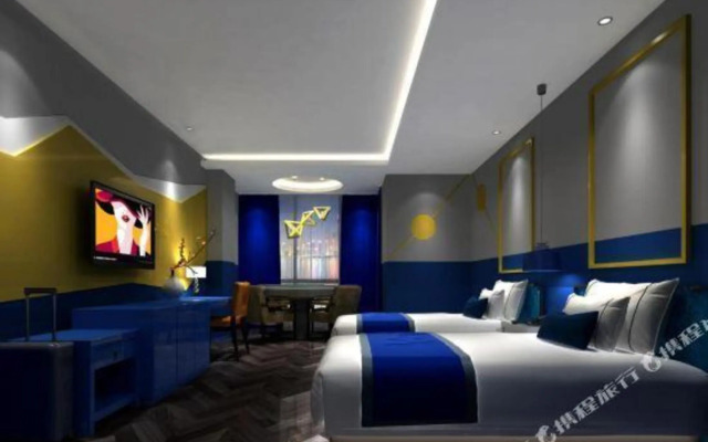 Theme Hotel of No. 8 Mansion (Liuyang Shop)