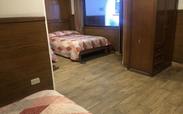 Hotel Ambassador