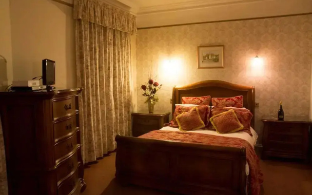 Courtmacsherry hotel