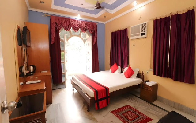 New Hotel White Palace