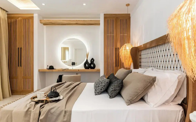 V Luxury Apartments Naxos