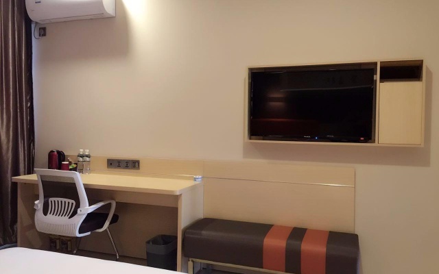 7 Days Premium·Dalian Changxing Island Santang Commercial Street [High-end Budget Hotel] – Guest Rooms – Dalian