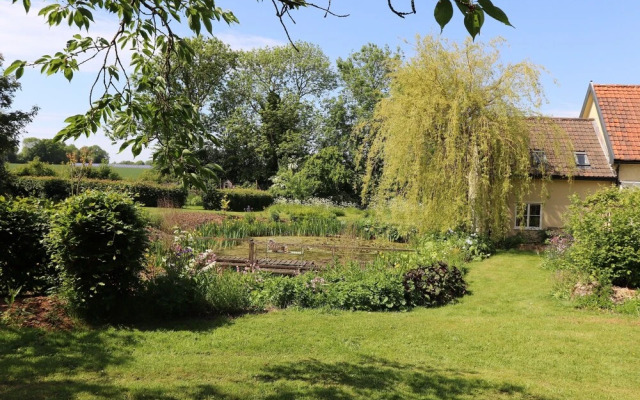 Low Farm Cottages