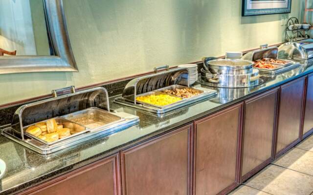 Holiday Inn Columbus N - I-270 Worthington