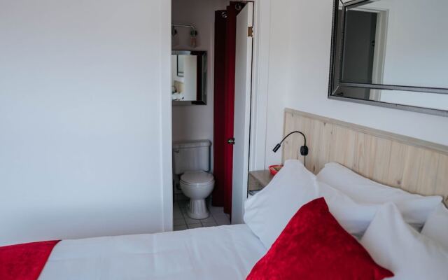 Auberge Lac du Pin Rouge