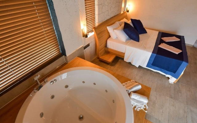 Fethiye'de Ozel Havuzlu Luks Villa Orange