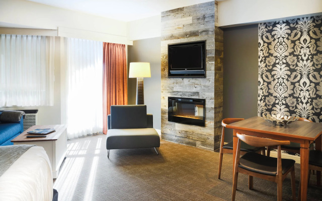 Summit Lodge Boutique Hotel