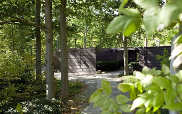 Mohawk Inn and Conference Centre