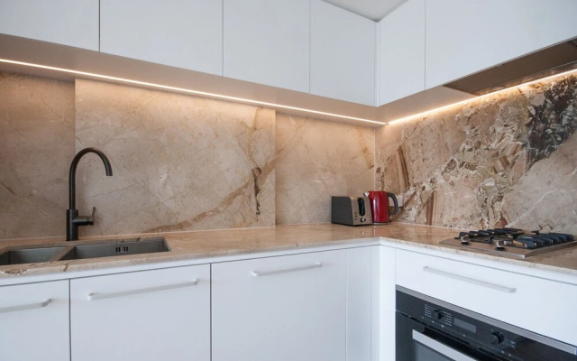 Modern Potts Point Apartment in Omnia