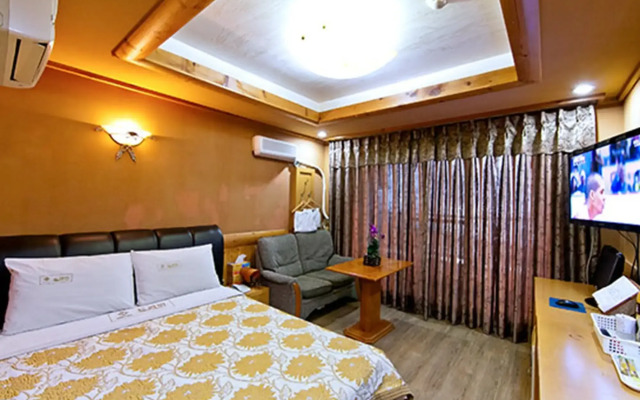 Drama Motel