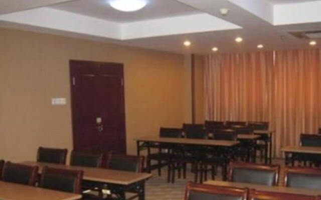 GreenTree Inn Jiangsu Suqian Sihong Renmin South Road Walking Street Express Hotel