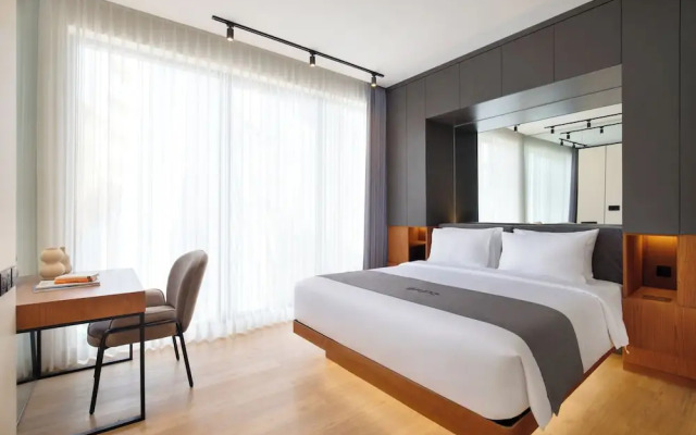 The Oasis II Townhouses by BREIG